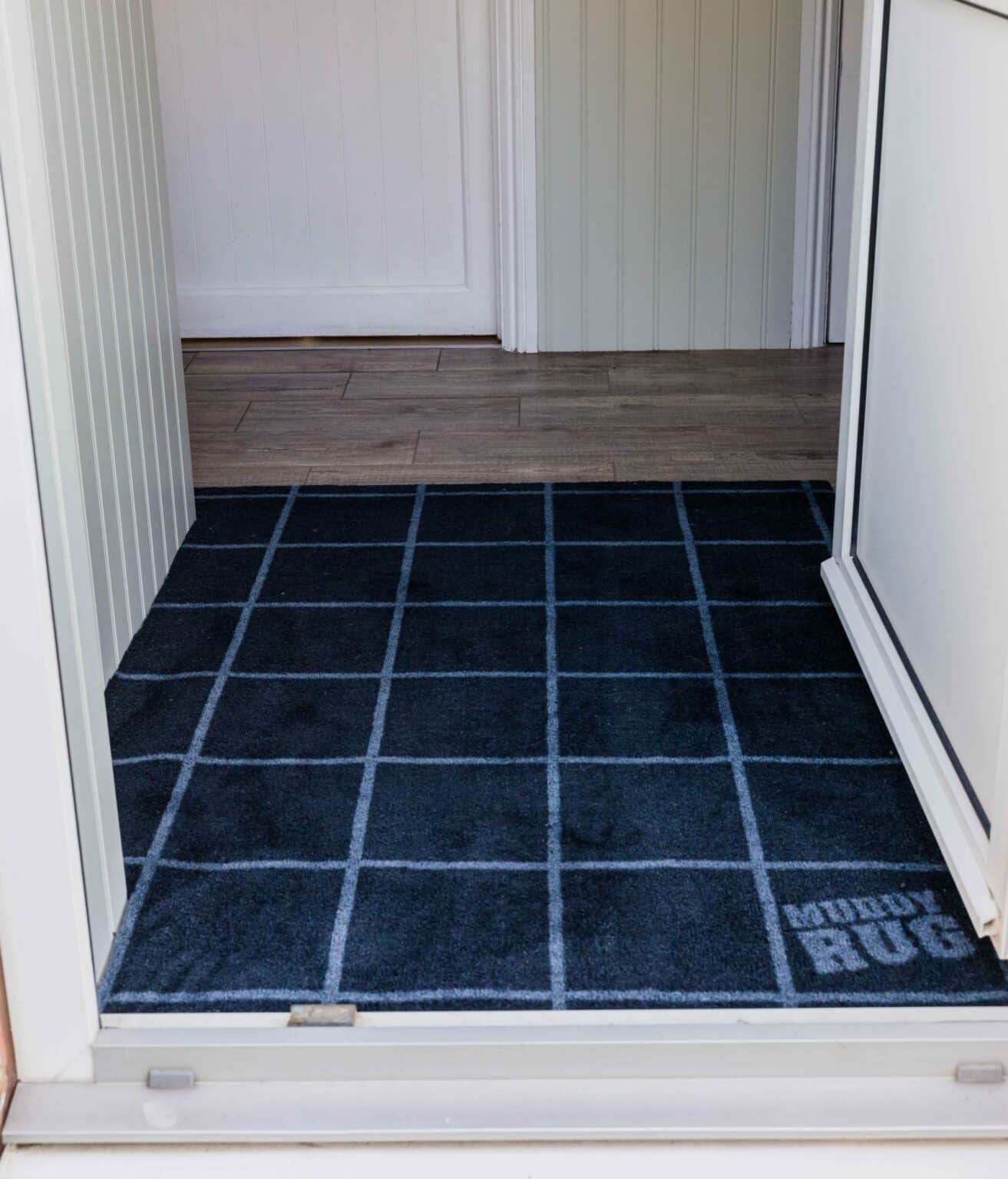 Slim Seat Pet & Dog Carpet Adjustable Headrest Pet Rebellion